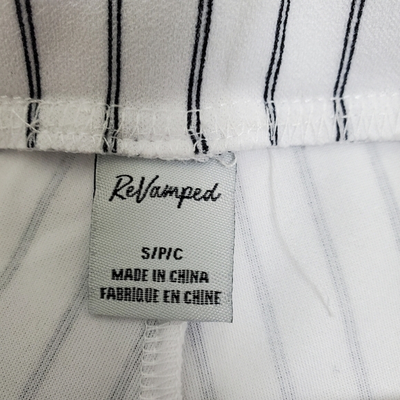 Revamped White Striped Paper Bag Waist Shorts with Tie Belt and Side Poc… - Picture 5 of 7